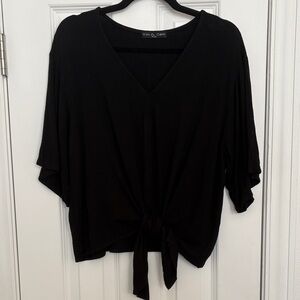 Kim & Cami V-Neck Black Tie‎ Front T-Shirt